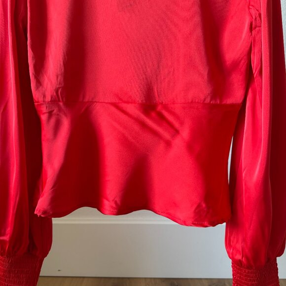 Lulus Head Held High Red Satin Long Sleeve Blouse Top | Size Small NWT - Picture 10 of 16